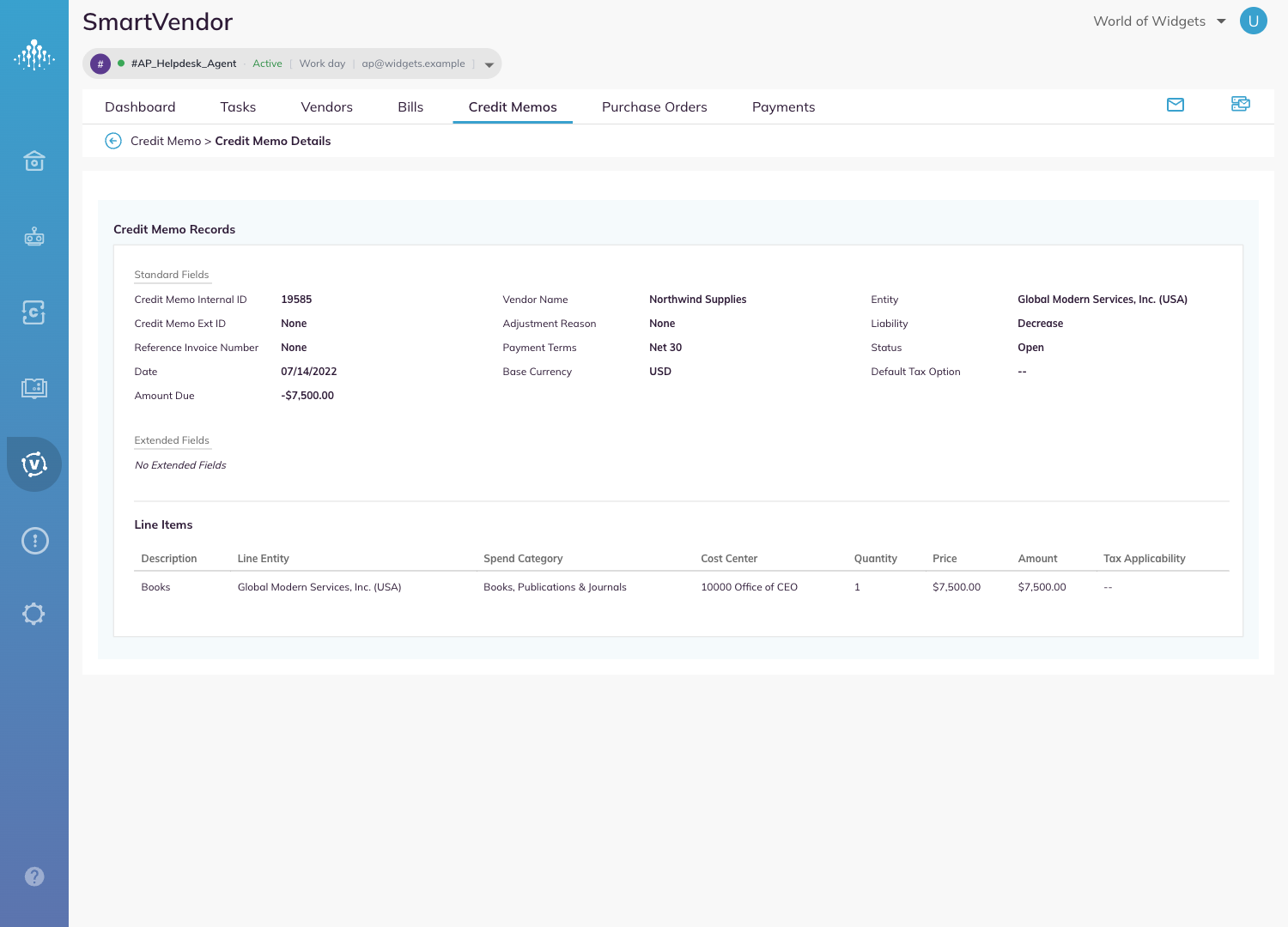 A credit memo record showing Standard Fields and the line items.